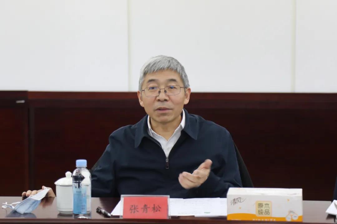 余紅輝、林展會見中國農(nóng)業(yè)銀行行長張青松一行(圖2)